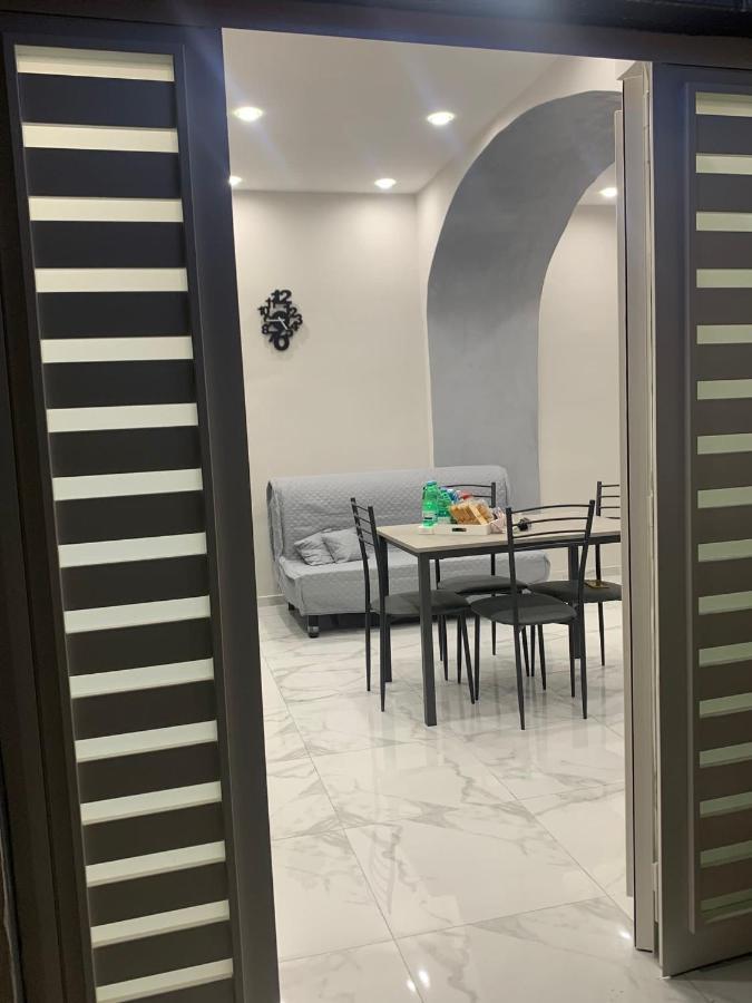 Angela House Apartment Napoli Bagian luar foto