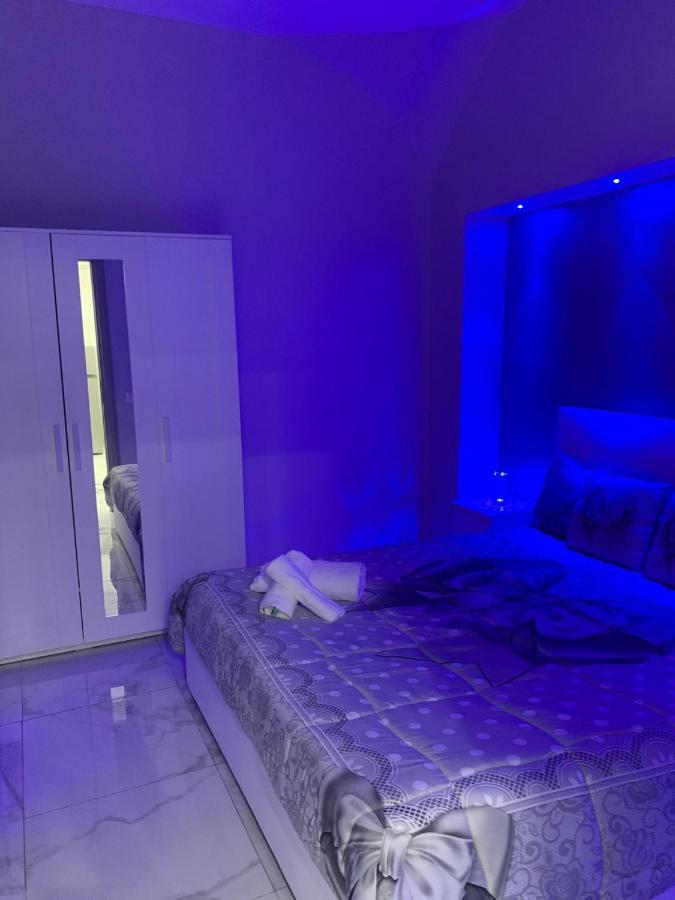 Angela House Apartment Napoli Bagian luar foto