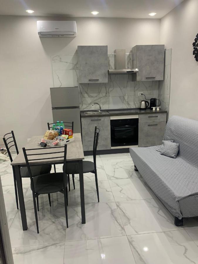 Angela House Apartment Napoli Bagian luar foto