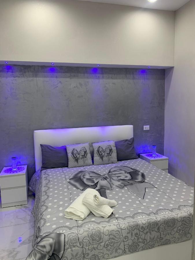Angela House Apartment Napoli Bagian luar foto
